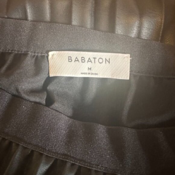 Babaton Faux Leather Pleated Midi Skirt Black Size M (Aritzia) - Picture 5 of 6